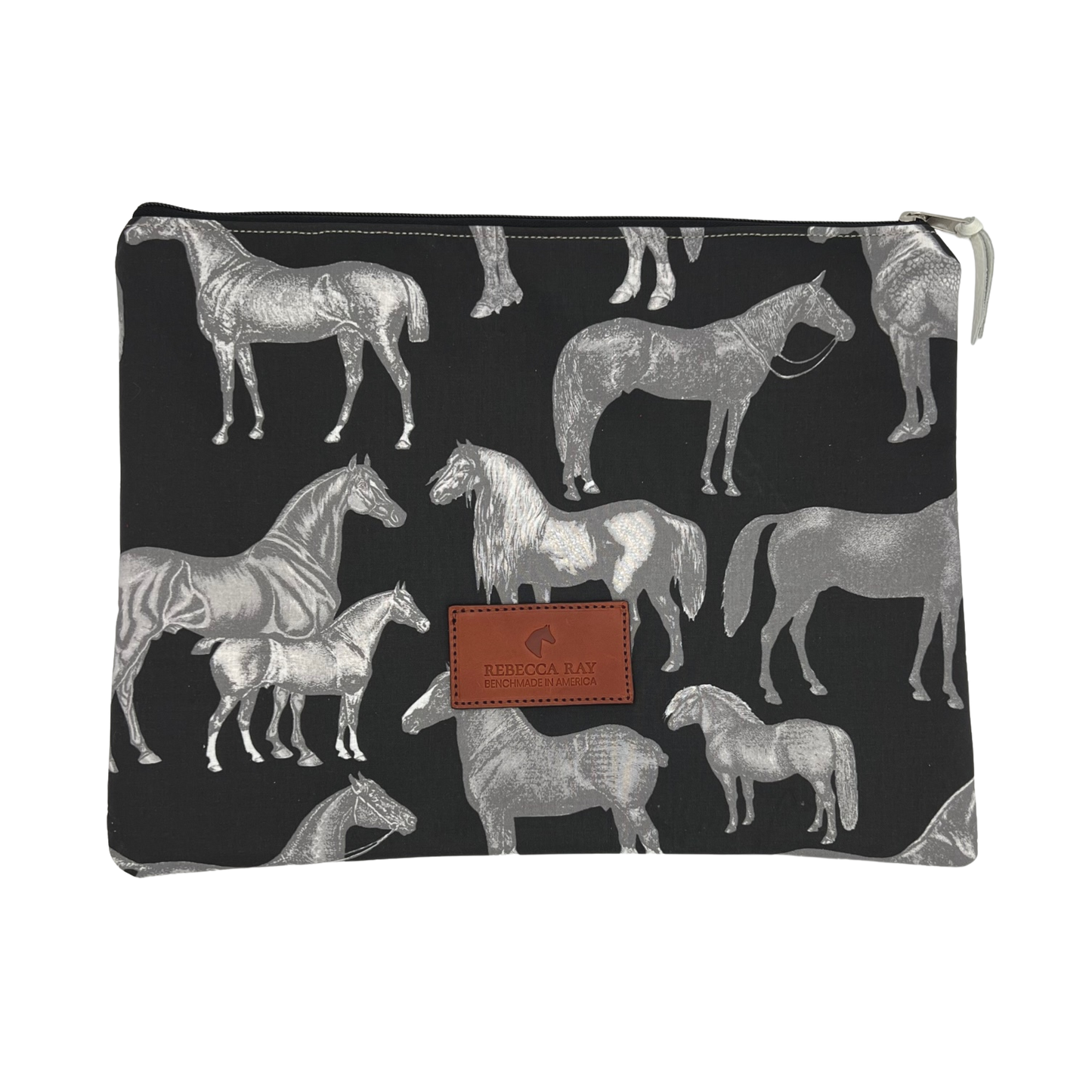 Stable Pouch Large in Equus