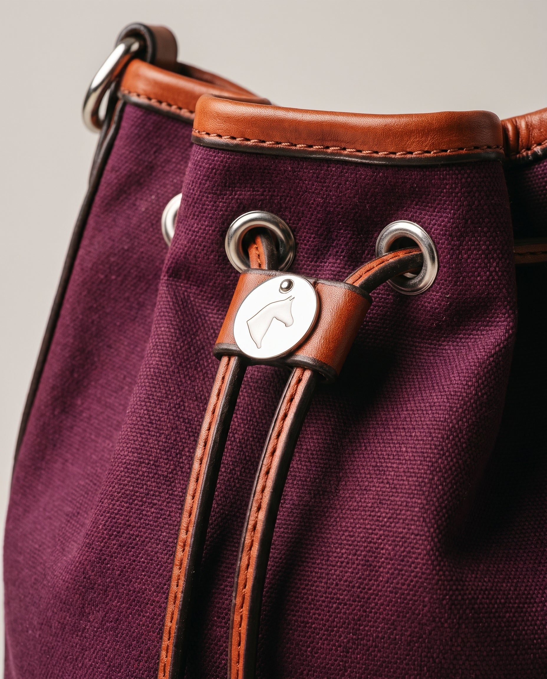Molly Bag in Canvas Duck - Burgundy & Chestnut