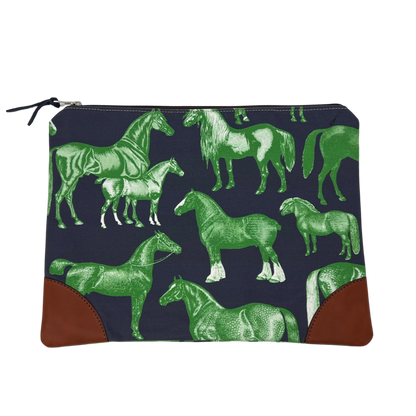 Stable Pouch Large in Equus