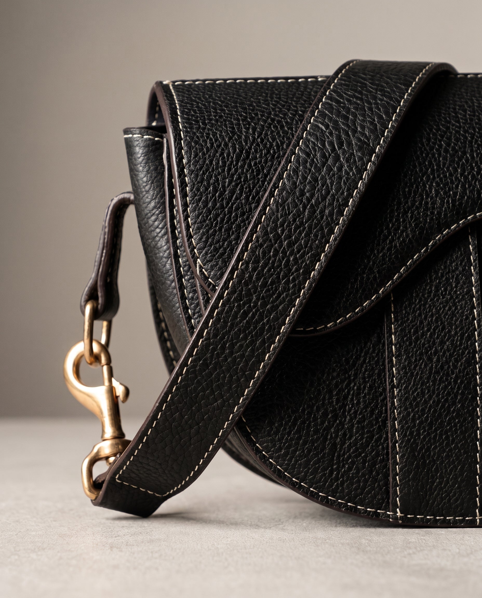 Windsor Saddle Bag - Black