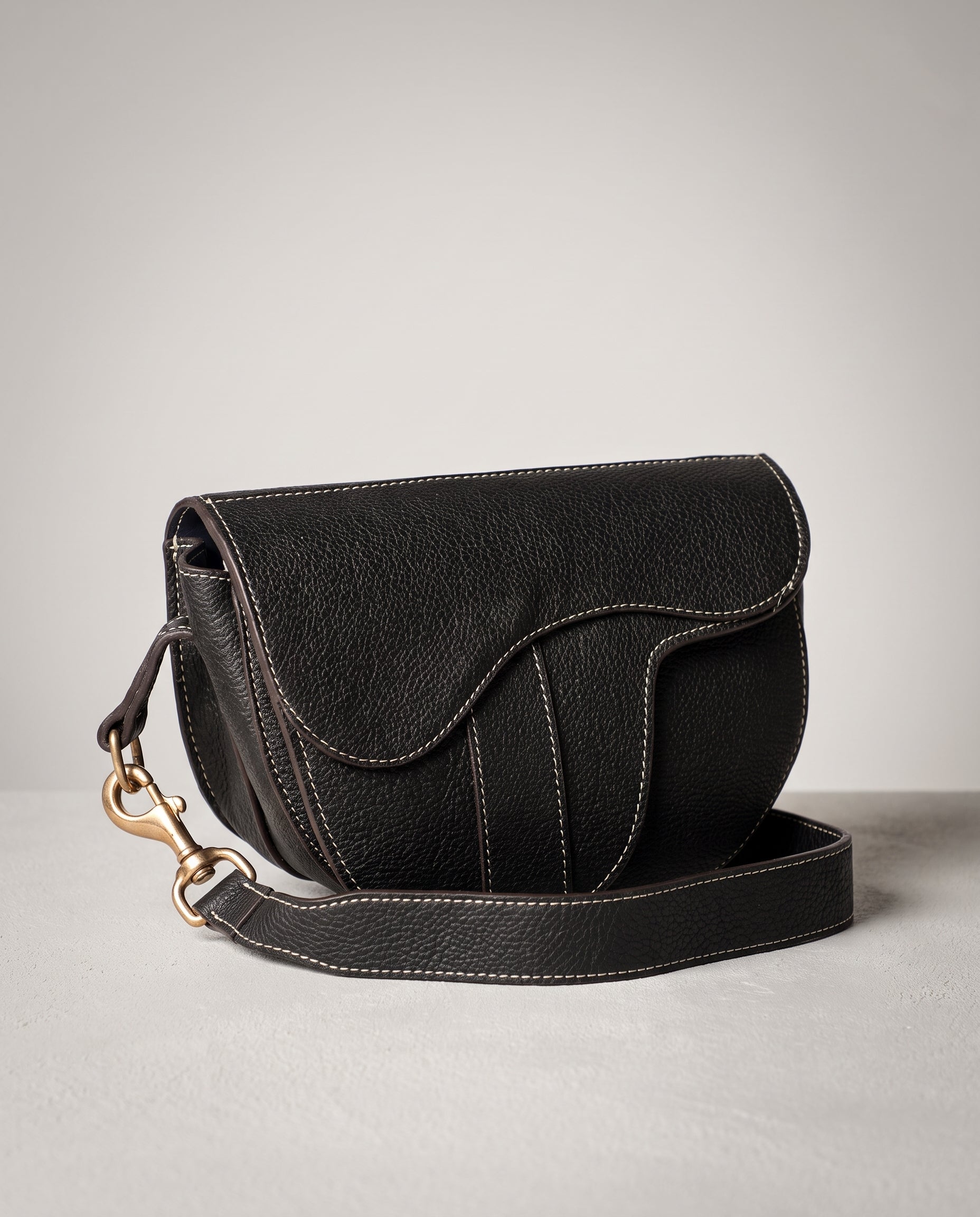 Windsor Saddle Bag - Black