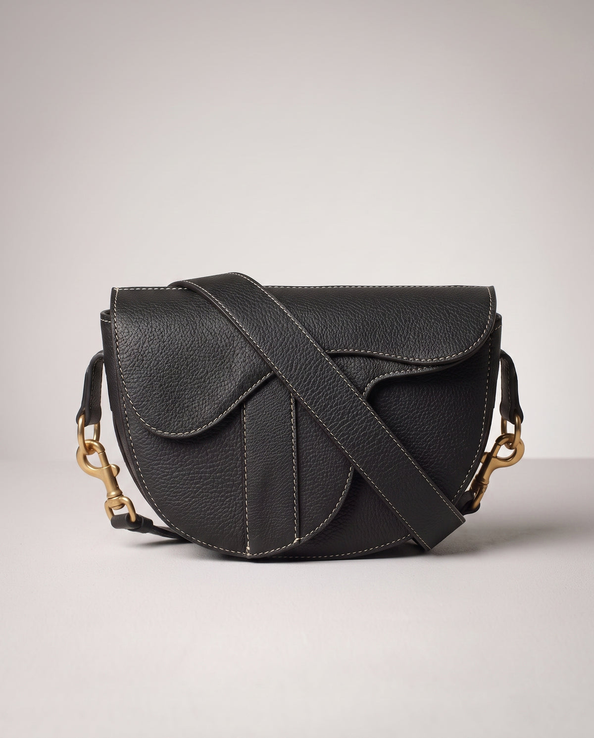 Windsor Saddle Bag - Black