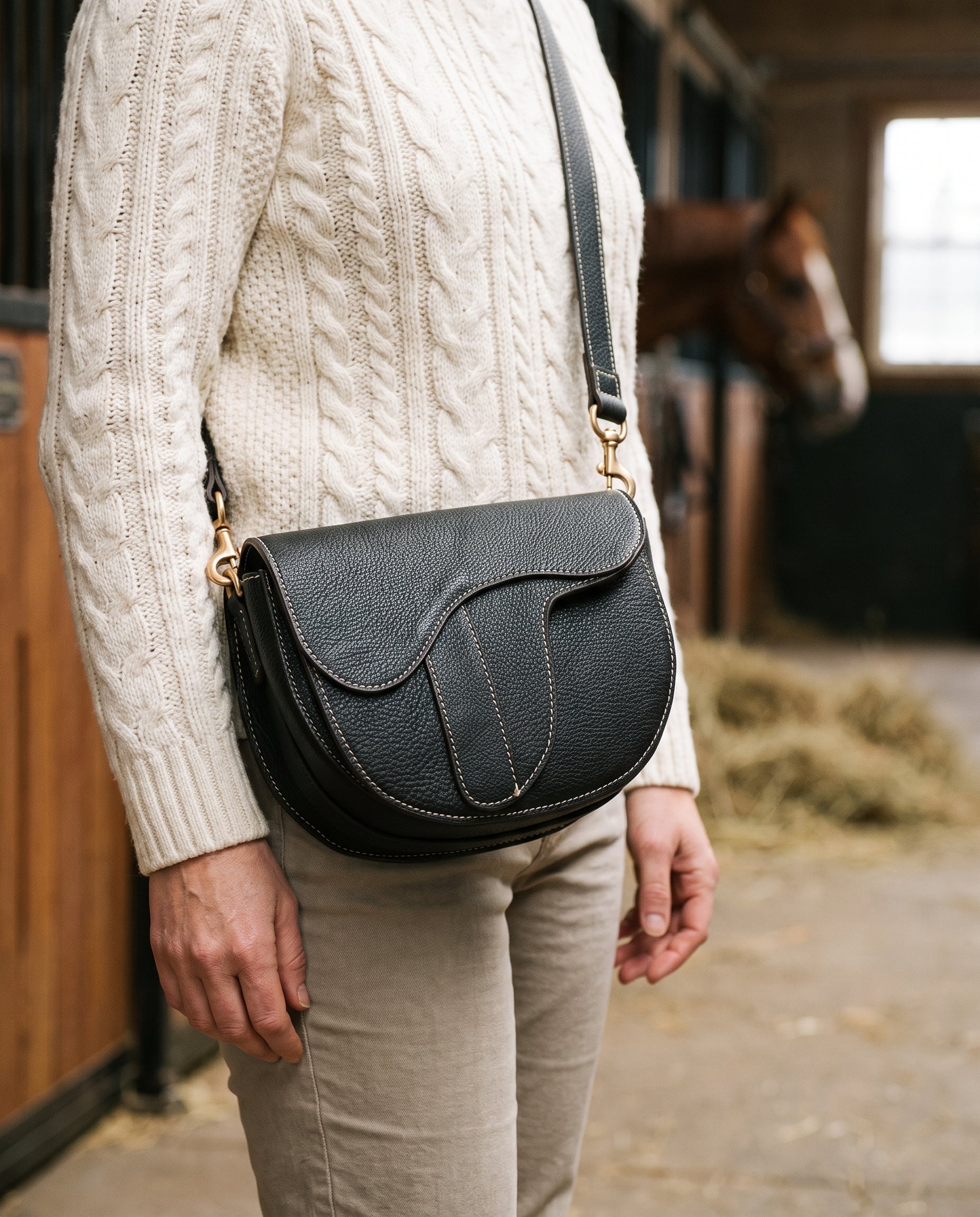 Windsor Saddle Bag - Black