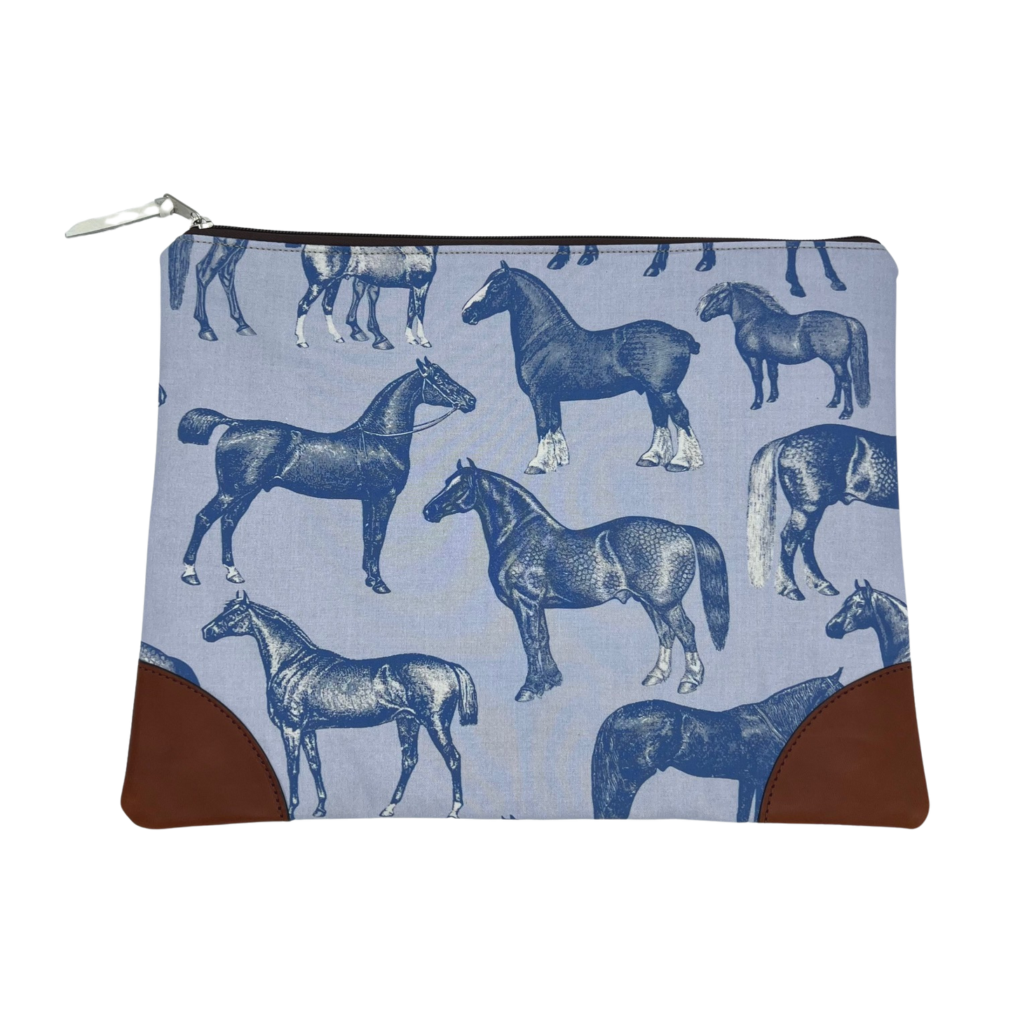 Stable Pouch Large in Equus- 3 color options